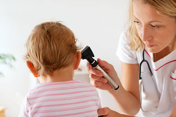Signs of Ear infection in Toddlers-1