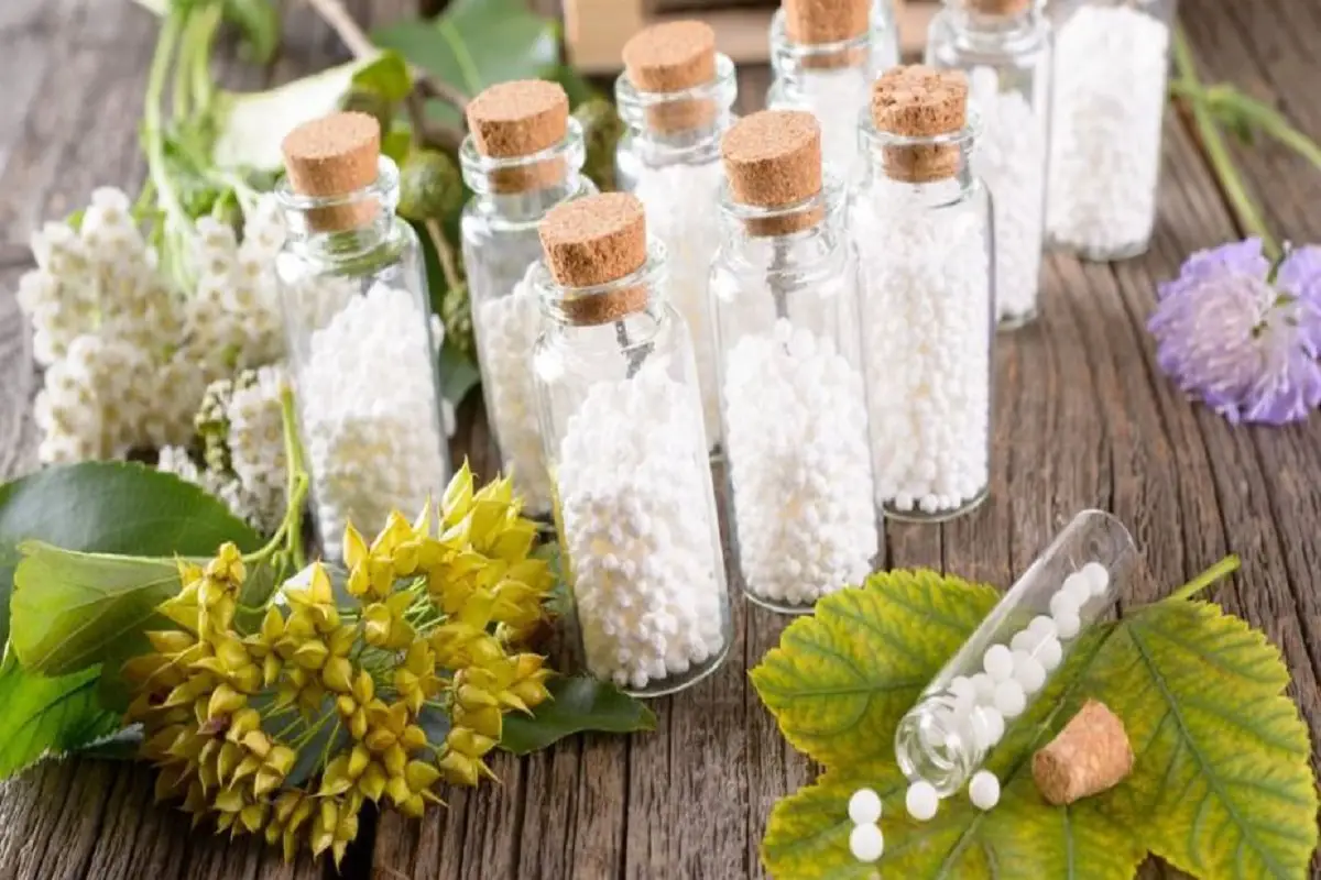 homeopathic remedy symphytum health